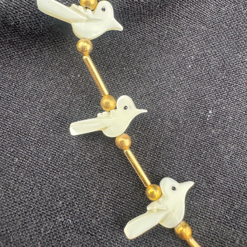 Vintage Necklace Mother of Pearl Bird Fetish Gold Tone Liquid Metal Bead 23"